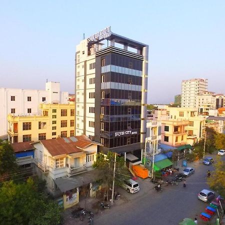 Silver City Hotel Mandalay Esterno foto