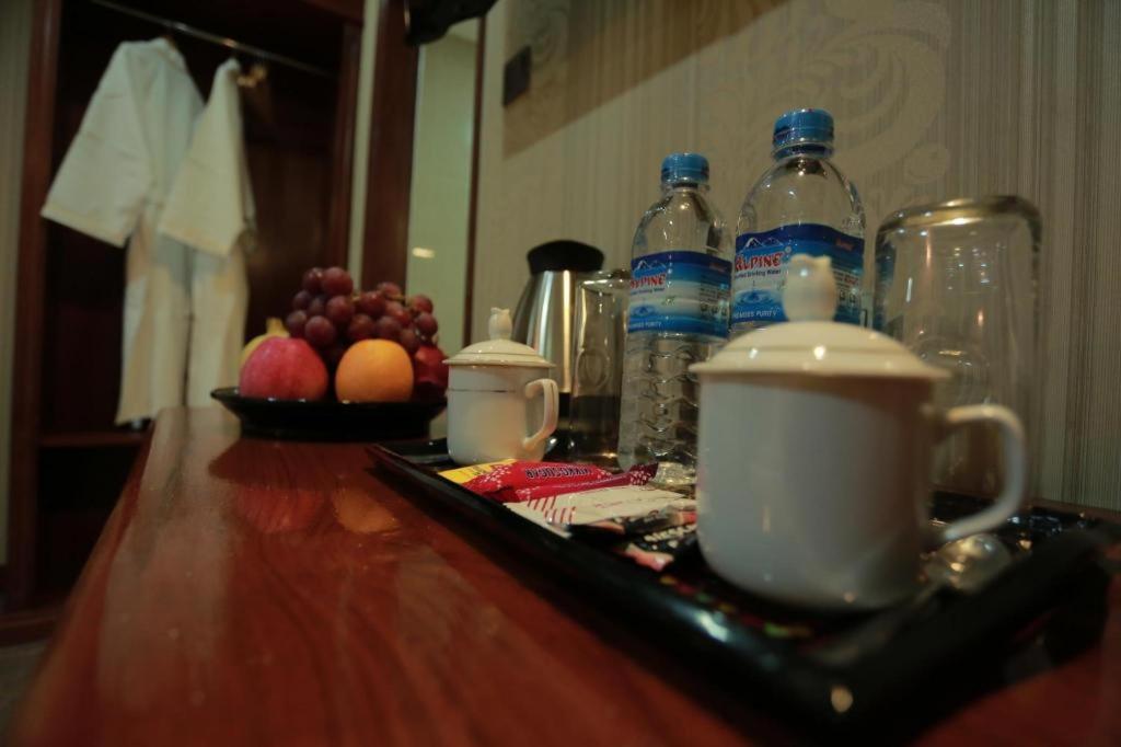 Silver City Hotel Mandalay Esterno foto