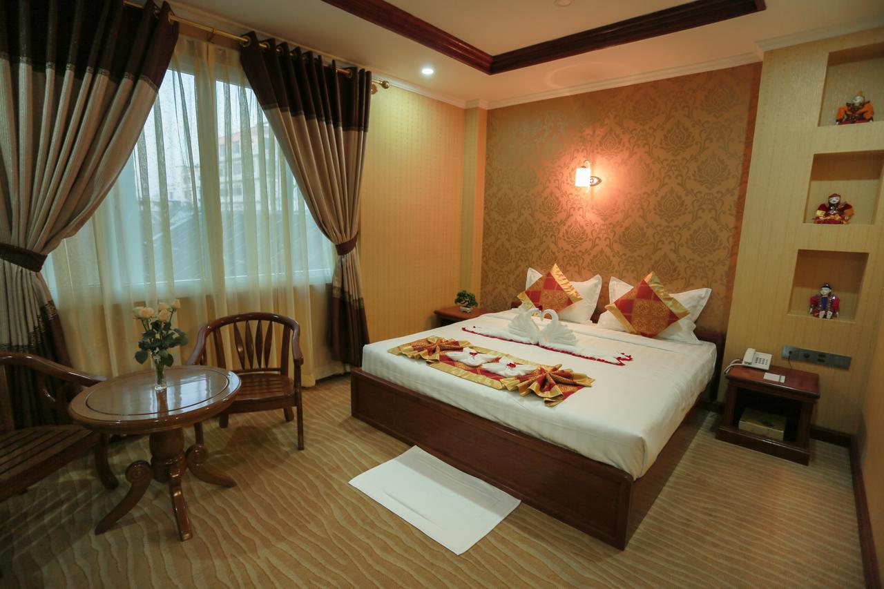 Silver City Hotel Mandalay Esterno foto