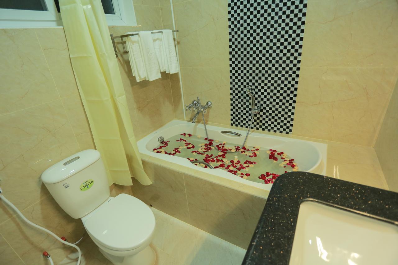 Silver City Hotel Mandalay Esterno foto