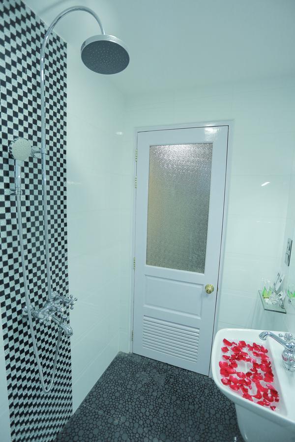 Silver City Hotel Mandalay Esterno foto