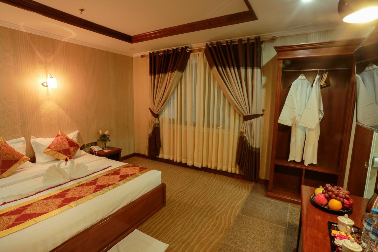 Silver City Hotel Mandalay Esterno foto